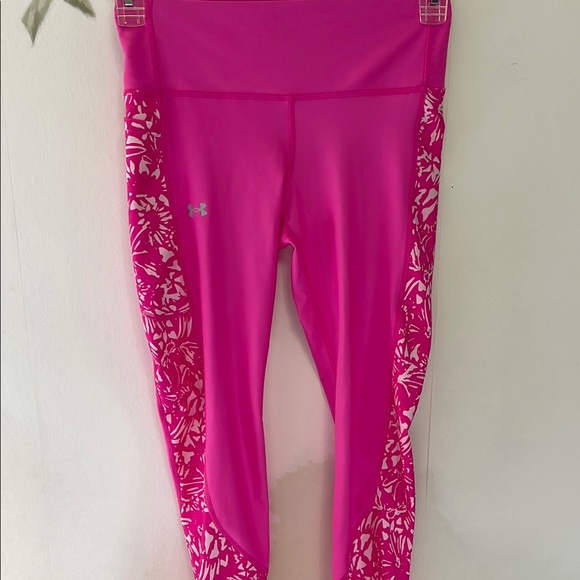 Under Armour Pants - Under Armour Hot Pink Patterned Leggings